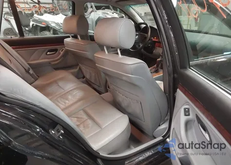 2002 BMW 525Ita from USA, damaged, VIN WBADS43482GD86954